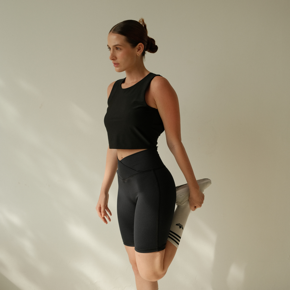 Back Pulse Tank Open Back Pulse Tank Negra – FELT SPORTSWEAR